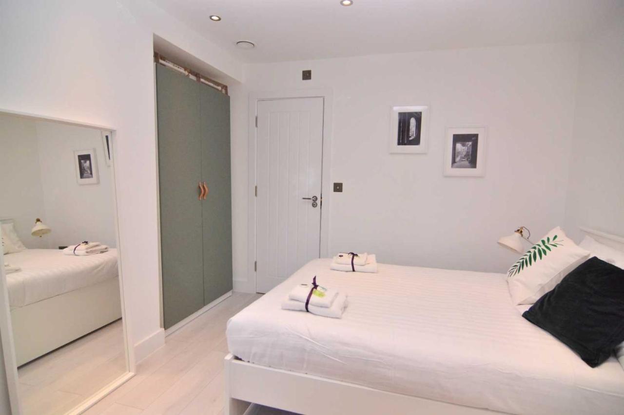Apartment Wharf - Macarena Apartments Londres Exterior foto